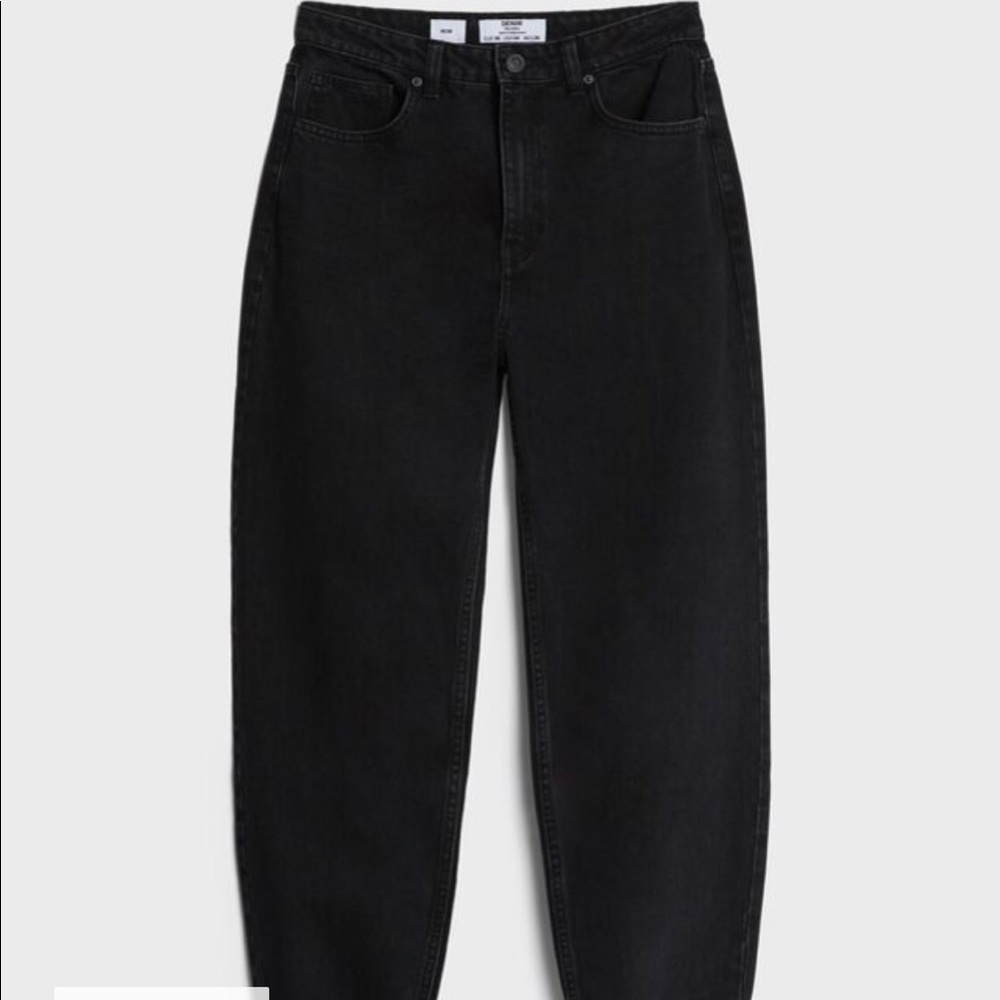 COPY - Bershka Mom Jeans Black